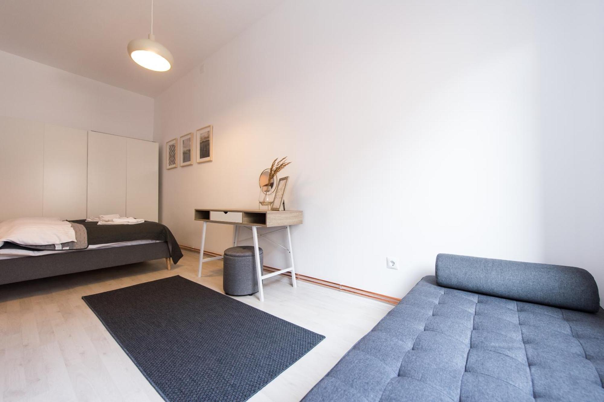 Apartamento Charming Old Town Flat With Mountain View Braşov Exterior foto