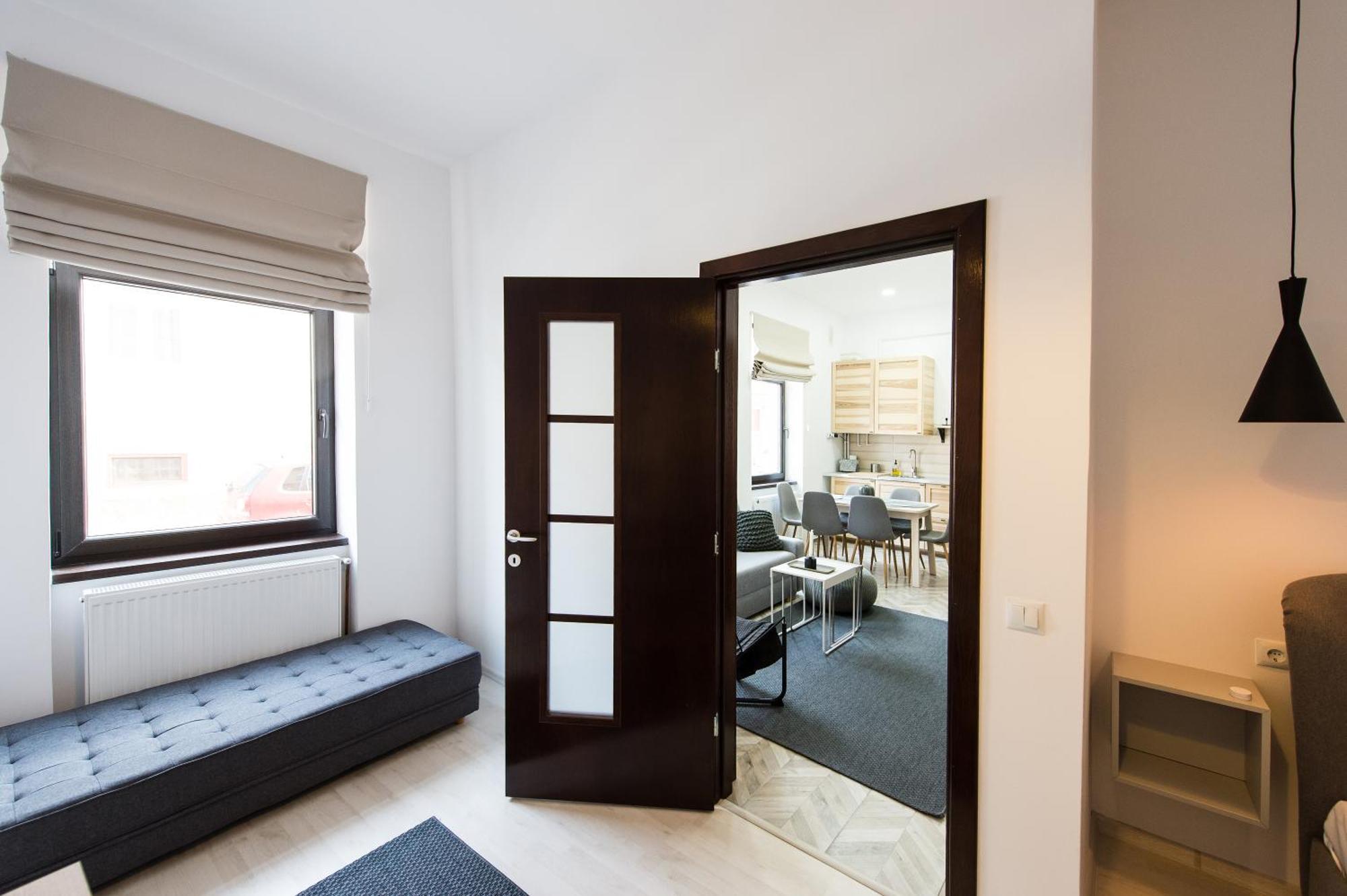 Apartamento Charming Old Town Flat With Mountain View Braşov Exterior foto